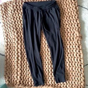 ZELLA Maternity Jogger Pants Dark Gray Small